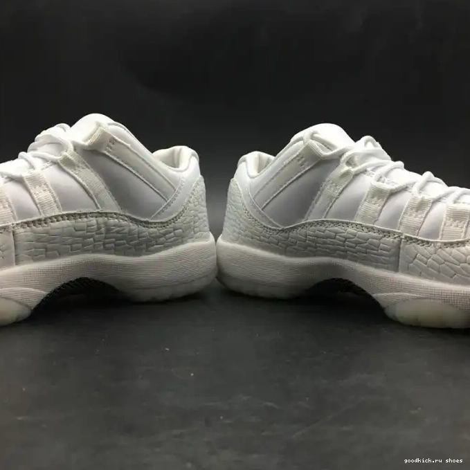 Jordan Low Air Frost White 11 897331-100 Heiress 0515